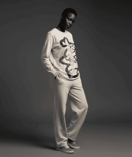 Adorable Long-Sleeved T-Shirt Bone