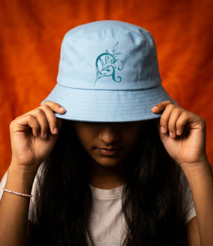 Beach Brim Blooming Ampersand