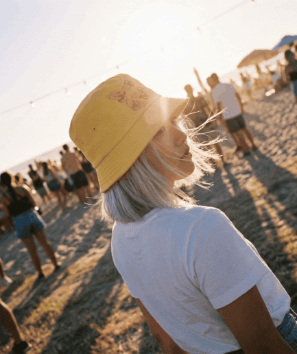 Beach Brim Buzz Of Creation