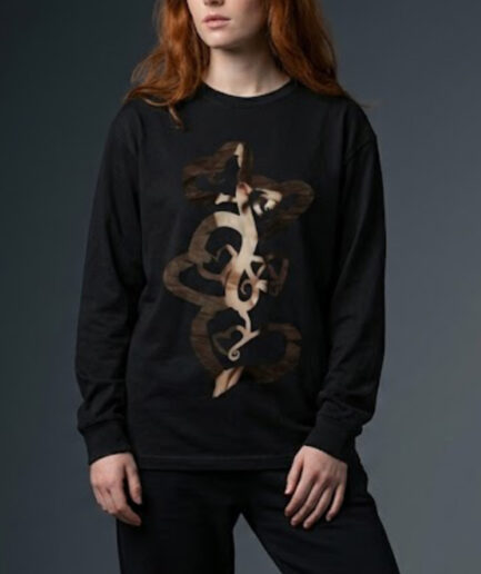 Adorable Regular Long-Sleeved T-Shirt in Black