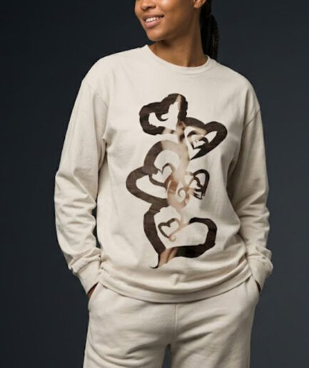 Adorable Regular Long-Sleeved T-Shirt in Bone