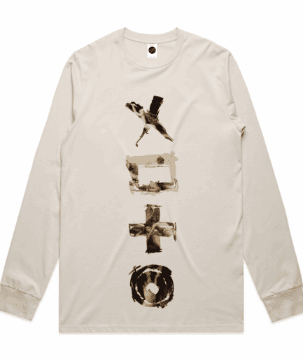 Legendary Regular Long-Sleeved T-Shirt in Bone