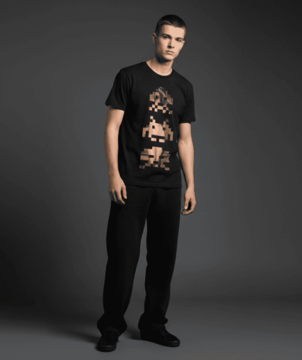 Uncovered Regular T-Shirt in Black
